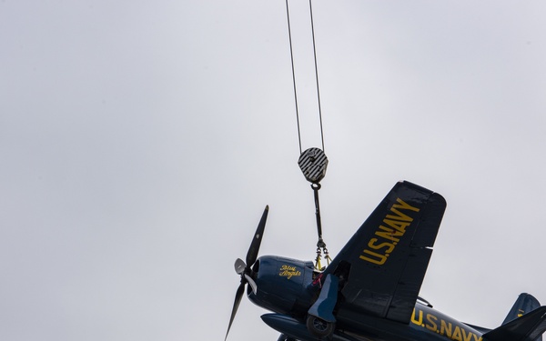 Warbirds Arrive in San Diego