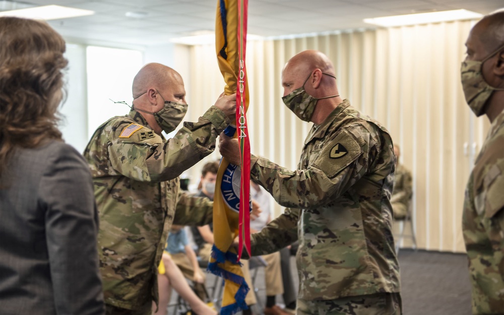 USASAC welcomes new commander