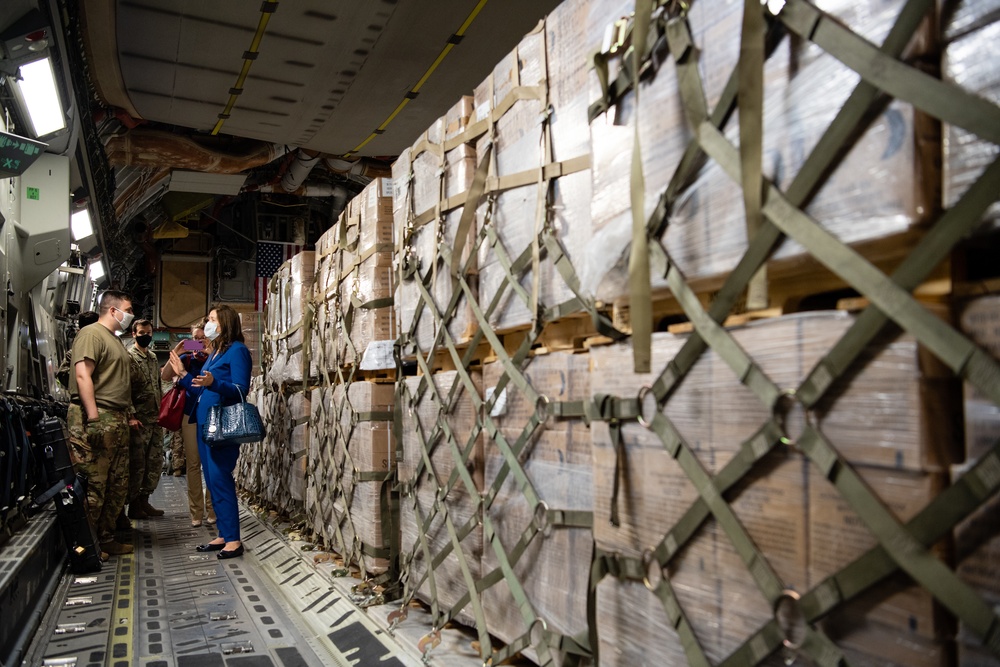 U.S. delivers humanitarian aid to Lebanon