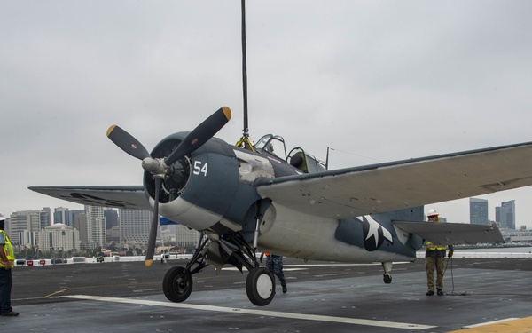 Warbirds Onloaded Aboard USS Essex