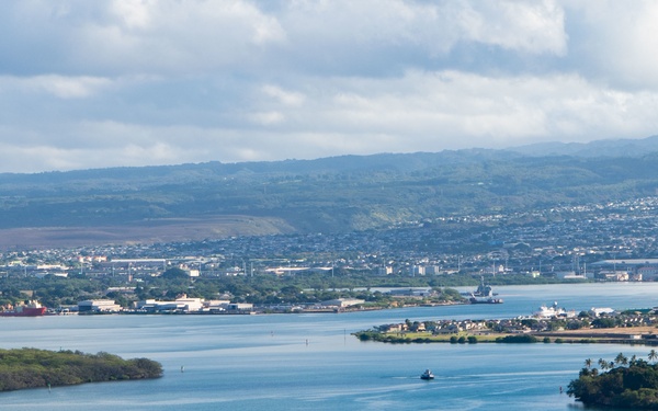 Warbirds arrive in Pearl Harbor