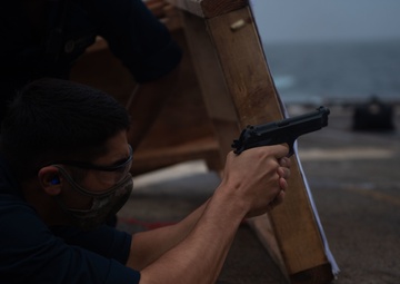 USS Princeton conducts M9 training