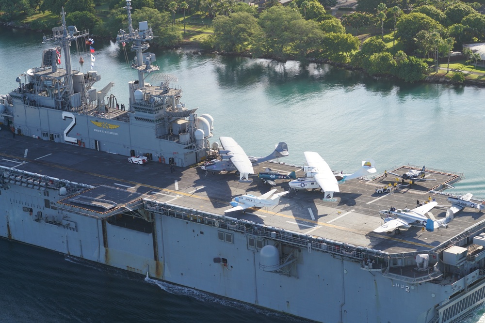 The Hawaii Army National Guardʻs newest aircraft arrives on board Naval Vessel.