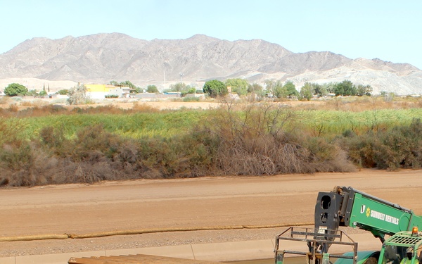 Forklifting the bollard