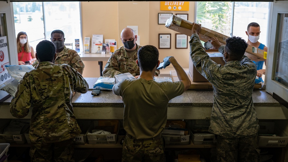 Yokota post office ensures overseas Airmen stay connected