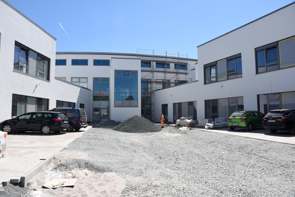 Wiesbaden Elementary School Construction