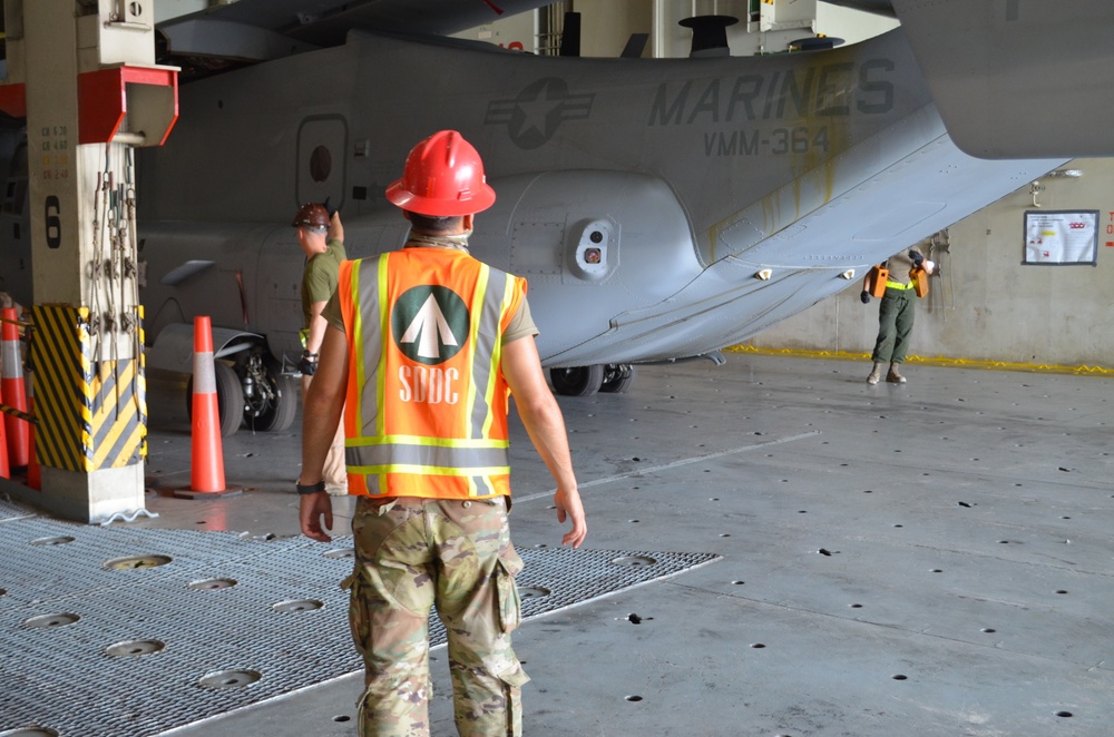 U.S. Marine Ospreys arrive in Kuwait