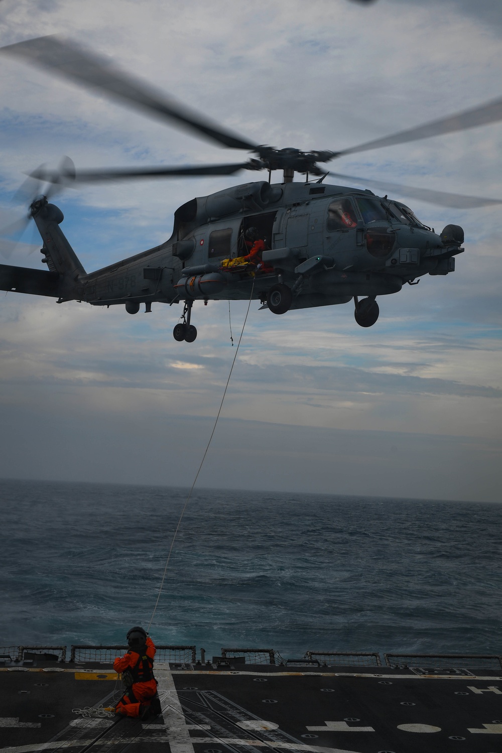 USS Thomas Hudner (DDG 116) Participates in Search-and-Rescue Live-Hoist Drills with The Royal Danish Navy Air Squadron (Espadrille) 723