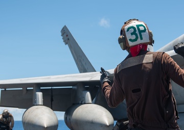 USS Ronald Reagan (CVN 76) Flight Operations