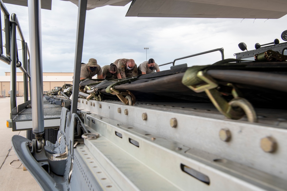 635th Materiel Maintenance Group supports Little Rock AFB cooperative fuel effort
