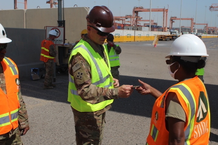 Brig. Gen. Spencer visits the Port of Shuaiba, Kuwait