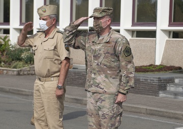 BULGARIAN CHIEF OF DEFENCE VISITS SHAPE