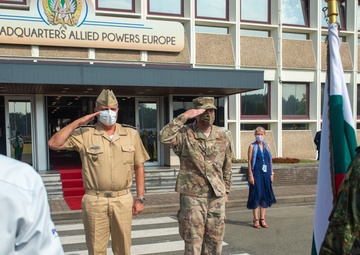 BULGARIAN CHIEF OF DEFENCE VISITS SHAPE