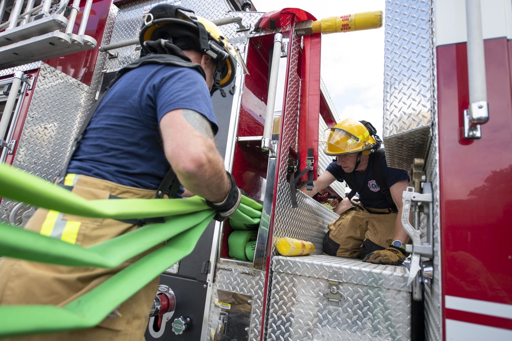 423rd CES firefighters exercise readiness