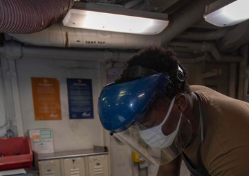 USS Ronald Reagan (CVN 76) AIMD Maintenance