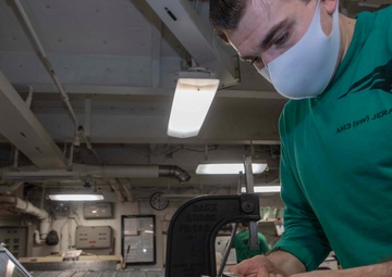 USS Ronald Reagan (CVN 76) AIMD Maintenance