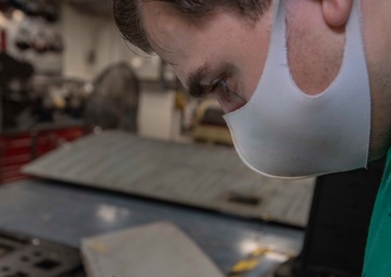 USS Ronald Reagan (CVN 76) AIMD Maintenance
