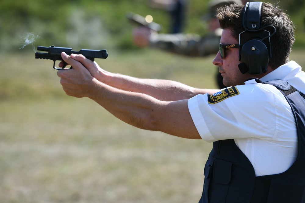 U.S MP and German policemen friendship shoot