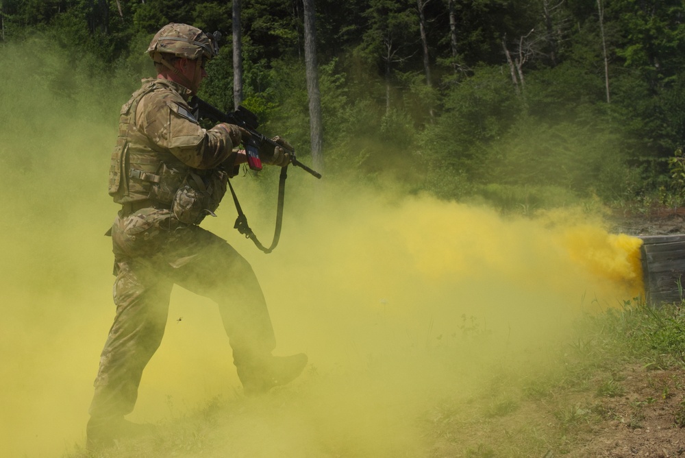 DVIDS - Images - Live-Fire Range [Image 8 of 17]