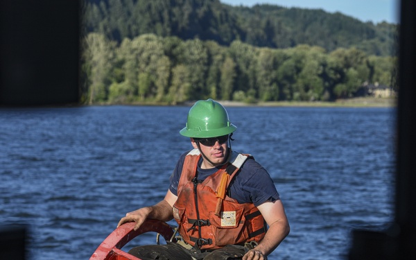 Coast Guard Cutter Bluebell Underway in the Columbia River