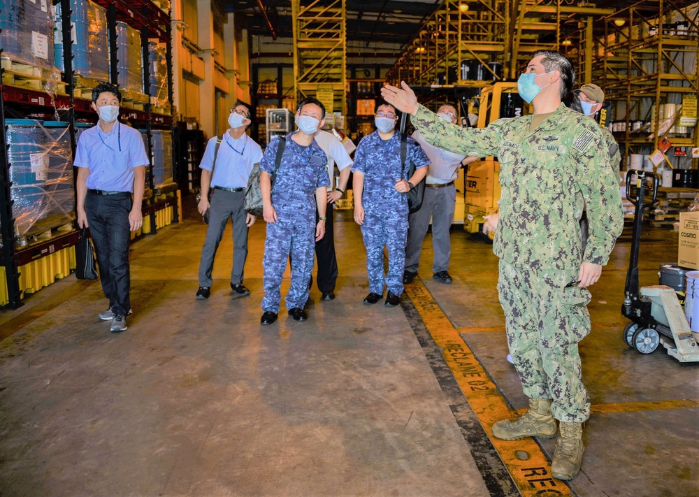 NAVSUP FLC Yokosuka conducts training for JMSDF officers and civilians