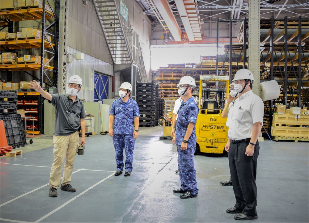 NAVSUP FLC Yokosuka conducts training for JMSDF officers and civilians