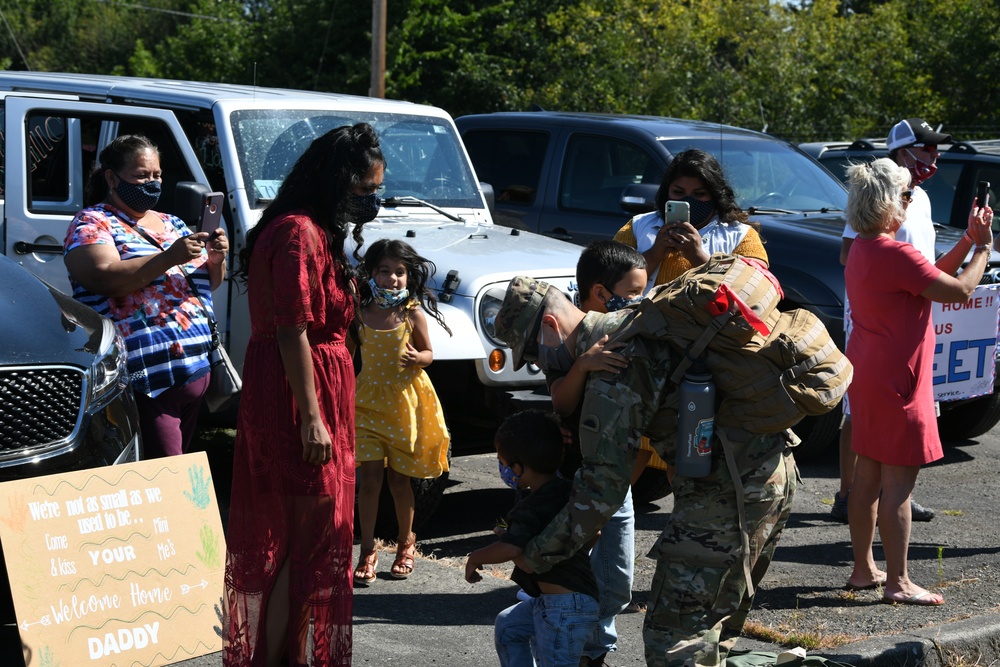 Oregon Army National Citizen-Soldiers Return From Deployment