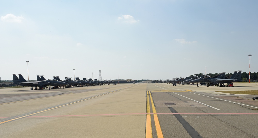 RAF Lakenheath F-15s make room for F-35A arrival