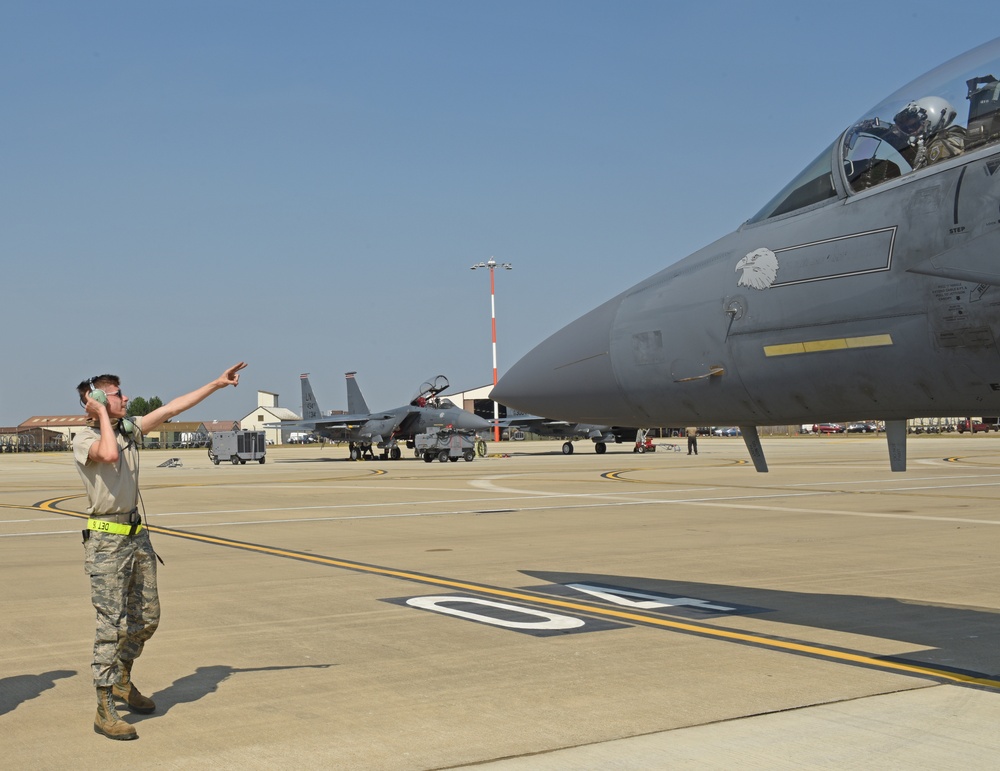 RAF Lakenheath F-15s make room for F-35A arrival