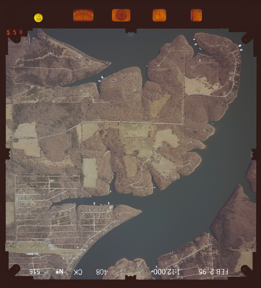 081039.090 - Table Rock Lake.408.3