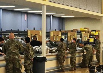 Photo Essay: 228th CSH Soldiers receive equipment issue at Fort McCoy CIF