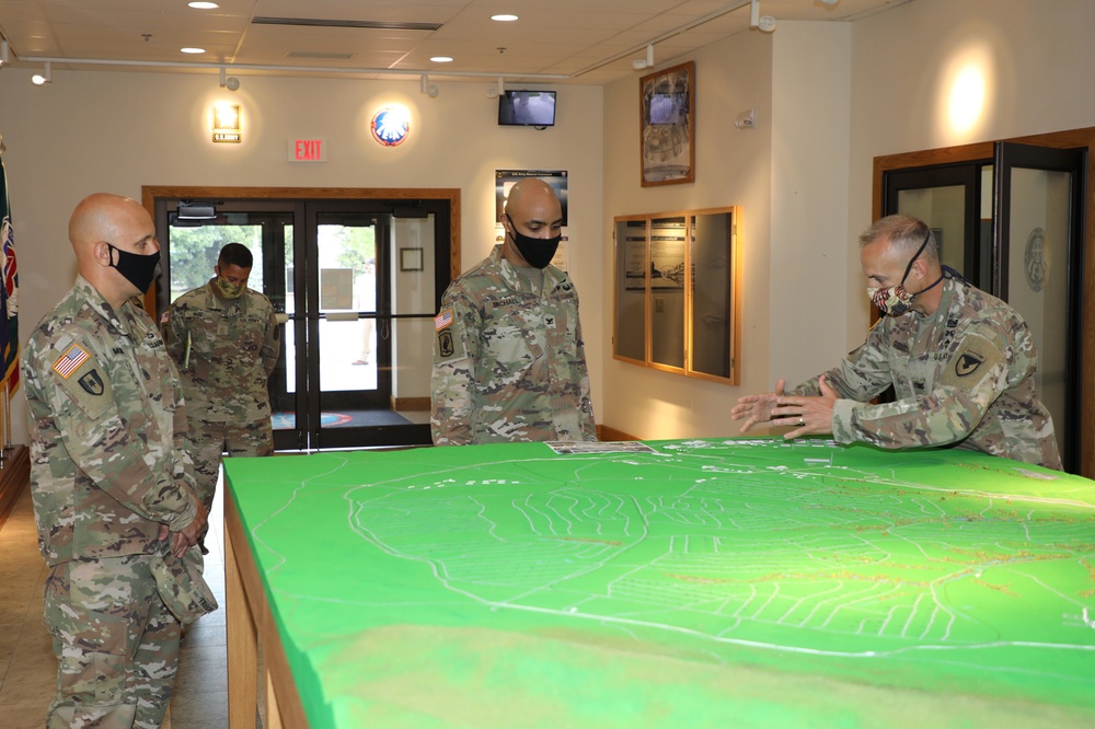 Fort G. Meade MEDDAC visits LEAD