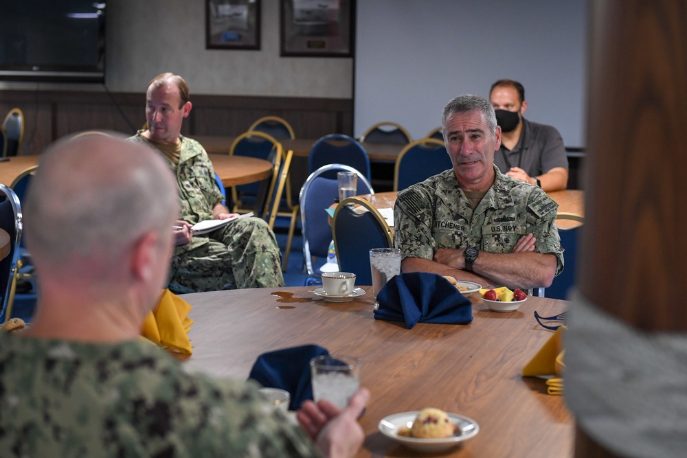 CNSP visits USS Boxer