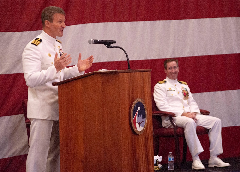 Reserve Component Command Fort Worth Holds Change of Command Ceremony