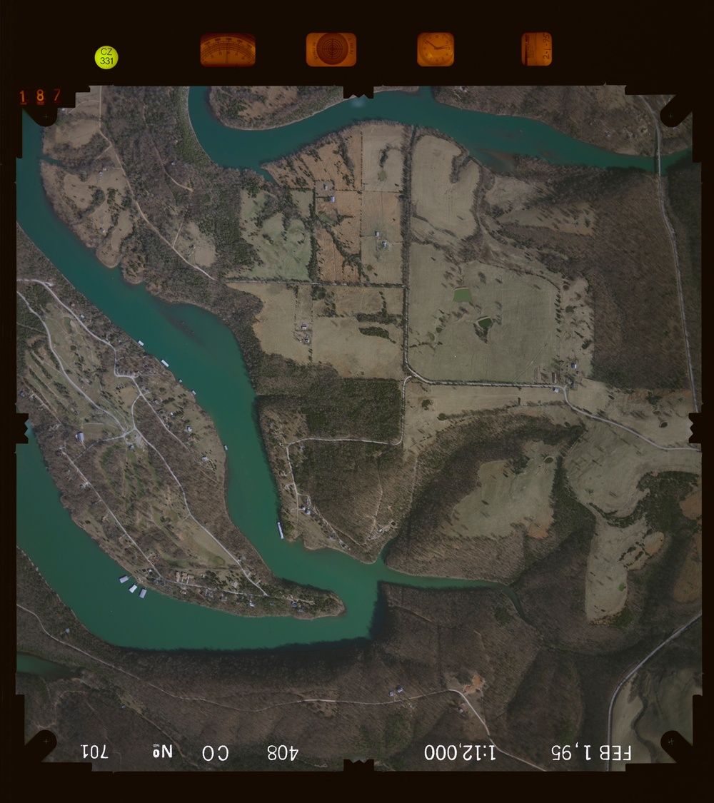 081038.183 - Table Rock Lake.408.1