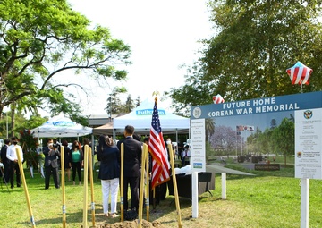 Yeager speaks at Korean War Memorial groundbreaking