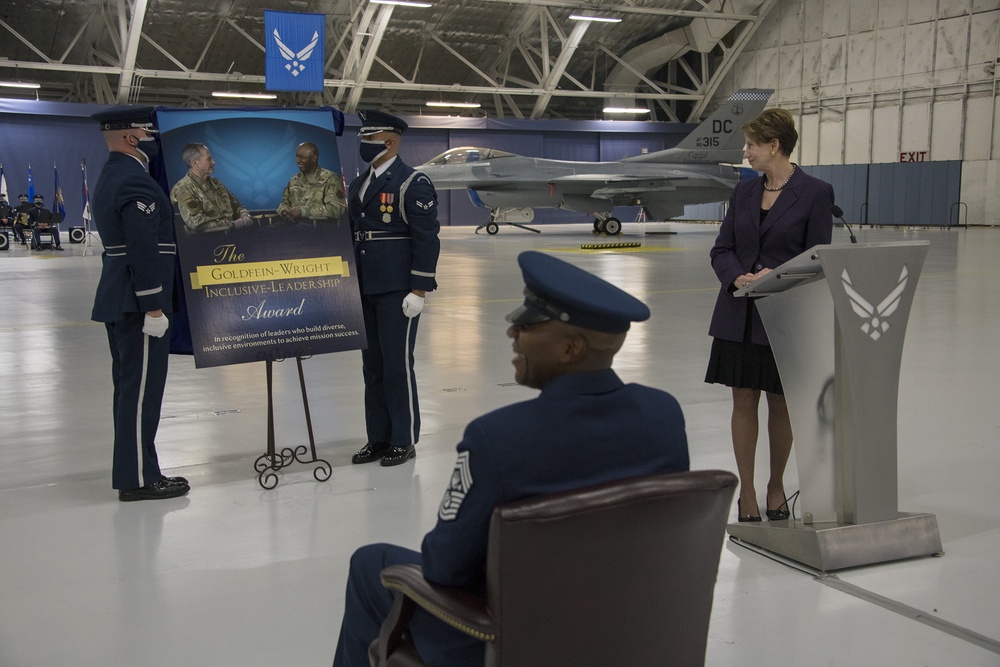 Bass assumes responsibility, Wright retires from CMSAF