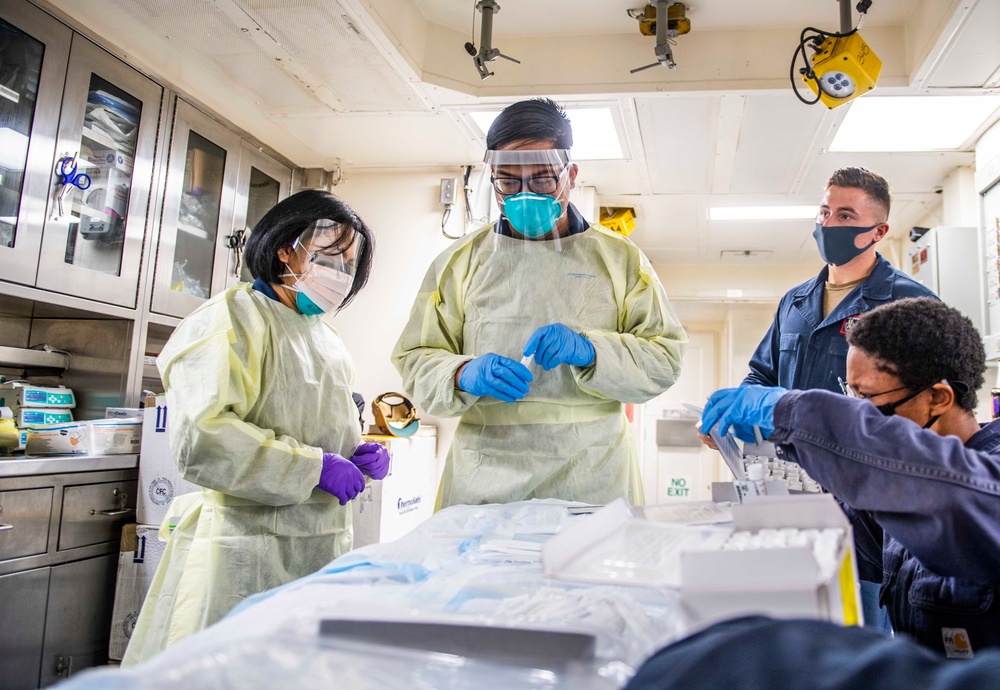 USS Germantown (LSD 42) Conducts its Second Crew Screening for COVID-19