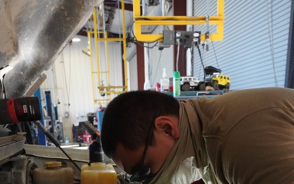 National Guard Soldiers Assist Federal Partners Along Texas Border