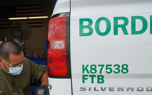 National Guard Soldiers Assist Federal Partners Along Texas Border