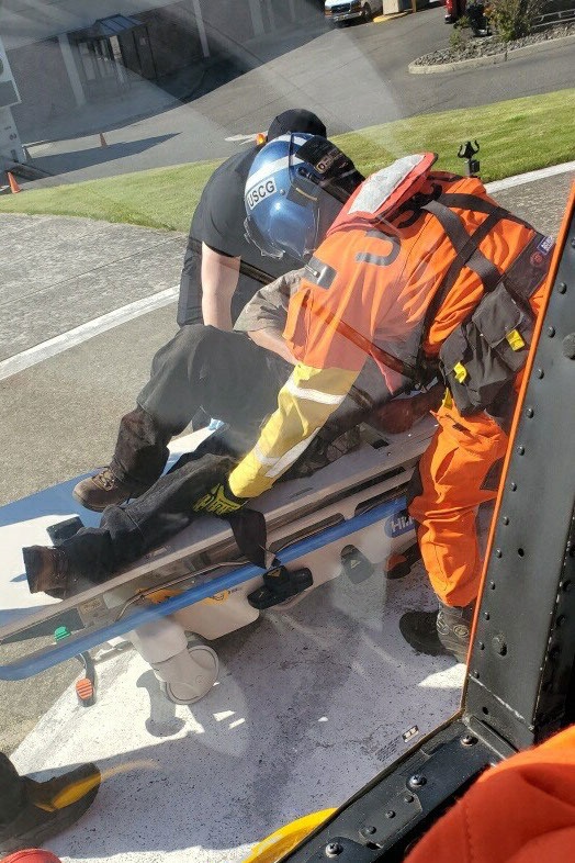 Coast Guard medevacs hiker experiencing symptoms of possible stroke near Coos Bay, OR
