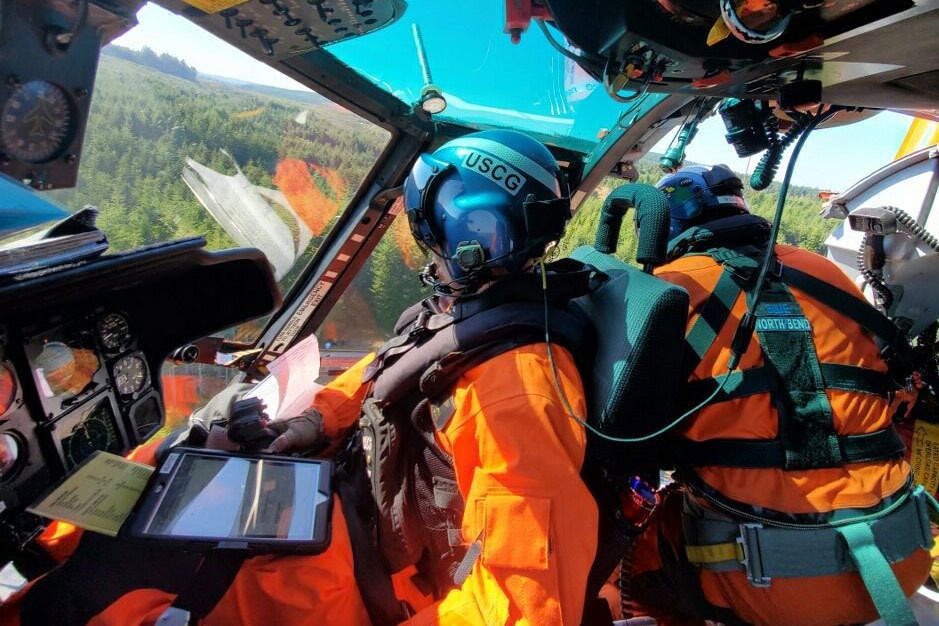 Coast Guard medevacs hiker experiencing symptoms of possible stroke near Coos Bay, OR
