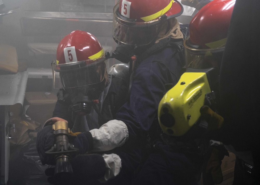 USS Mustin Conducts Damage Control Drill