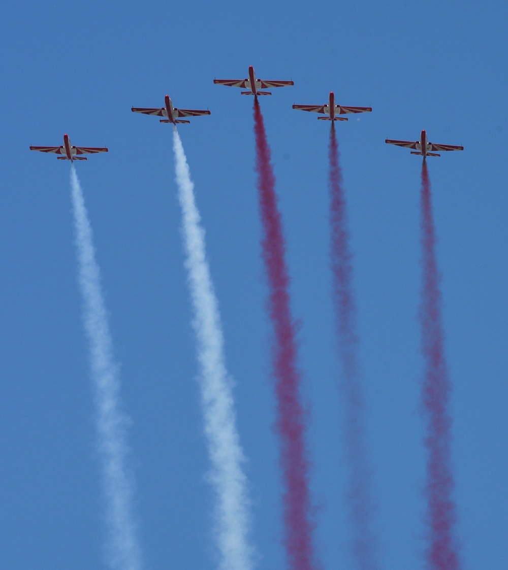 Polish and U.S. aircraft support Polish Armed Forces Day