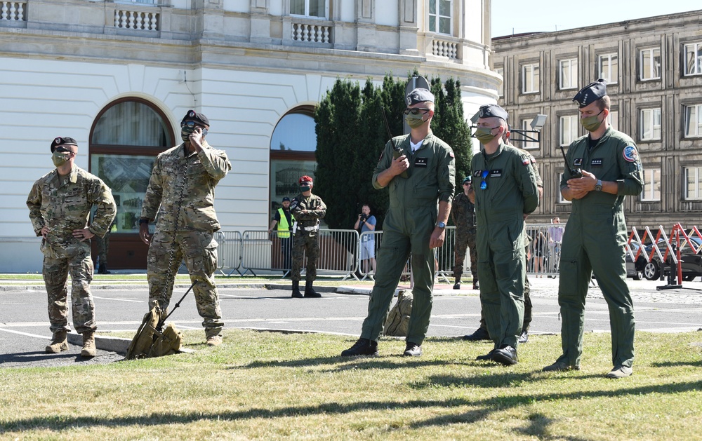 Polish and U.S. aircraft support Polish Armed Forces Day