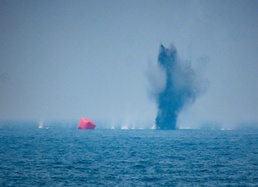 UAE, U.S. Forces Conduct Aviation Live Fire Exercise in Arabian Gulf