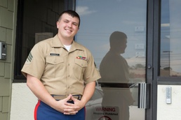 Florida native returns to hometown, helps locals join Marine Corps