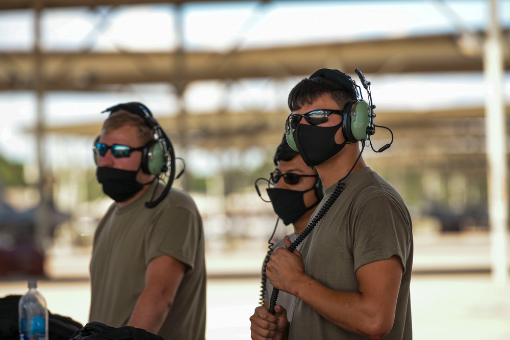 &quot;Shooter Standard&quot; aims high