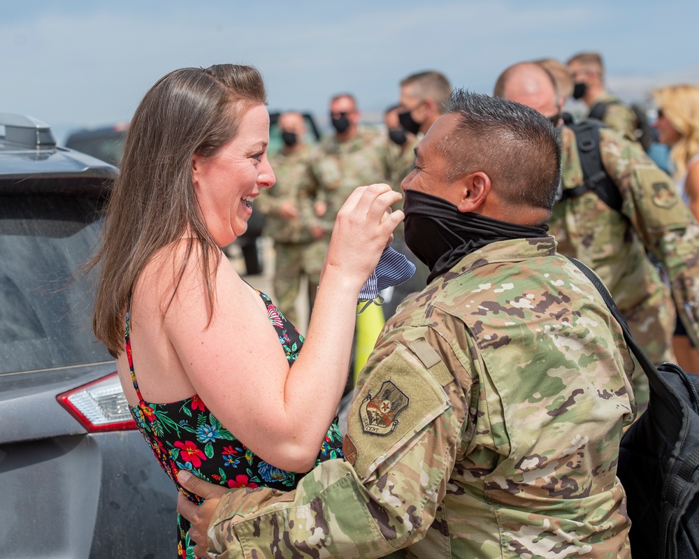 Second Wave of 124th Airmen Return Home From Deployment