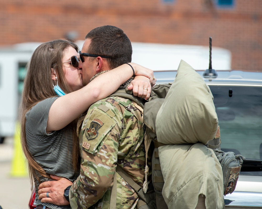 Second Wave of 124th Airmen Return Home From Deployment